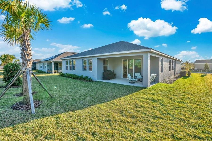 Exterior details and patio area of a home in Archers Mill, Ormond Beach (Image 34). Exterior details and patio area of a home in Archers Mill, Ormond Beach (Image 34).