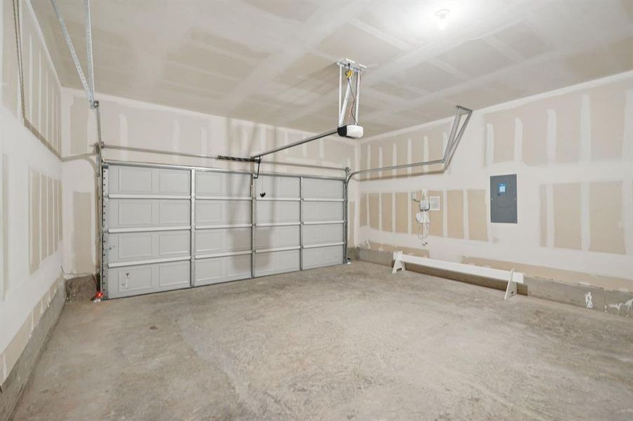 Photo is not of the actual home, but is an inspirational photo of builder’s model home and may depict options, furnishings, and/or decorator features that are not included.