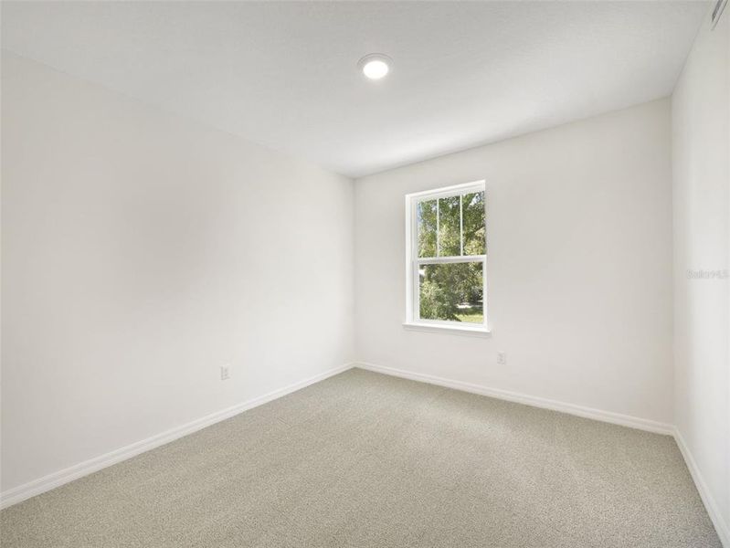 Spacious, unfurnished interior of a new home in Towns at Greenleaf, Oviedo (Image 13).