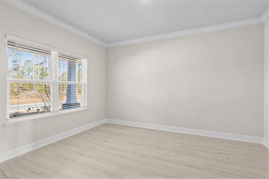 Spacious, unfurnished interior of a new home in Windswept Estates, Freeport (Image 26).