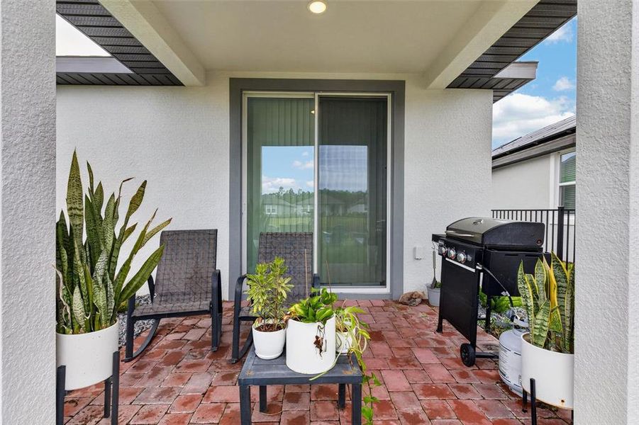 Exterior details and patio area of a home in Links Terrace, Daytona Beach (Image 23).