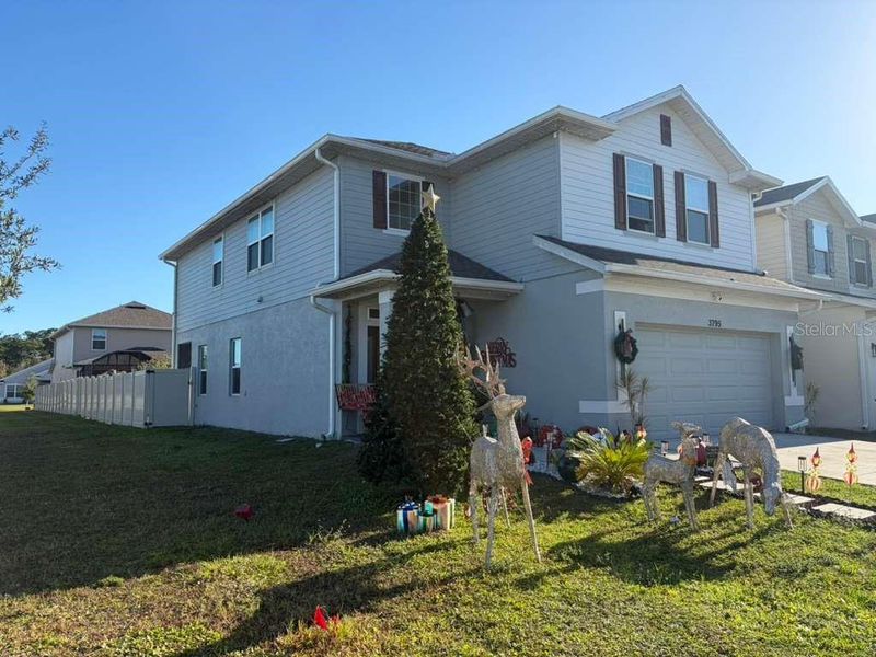 Exterior details and patio area of a home in , Harmony (Image 3).