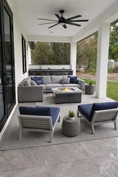 Exterior details and patio area of a home in , Wesley Chapel (Image 21).