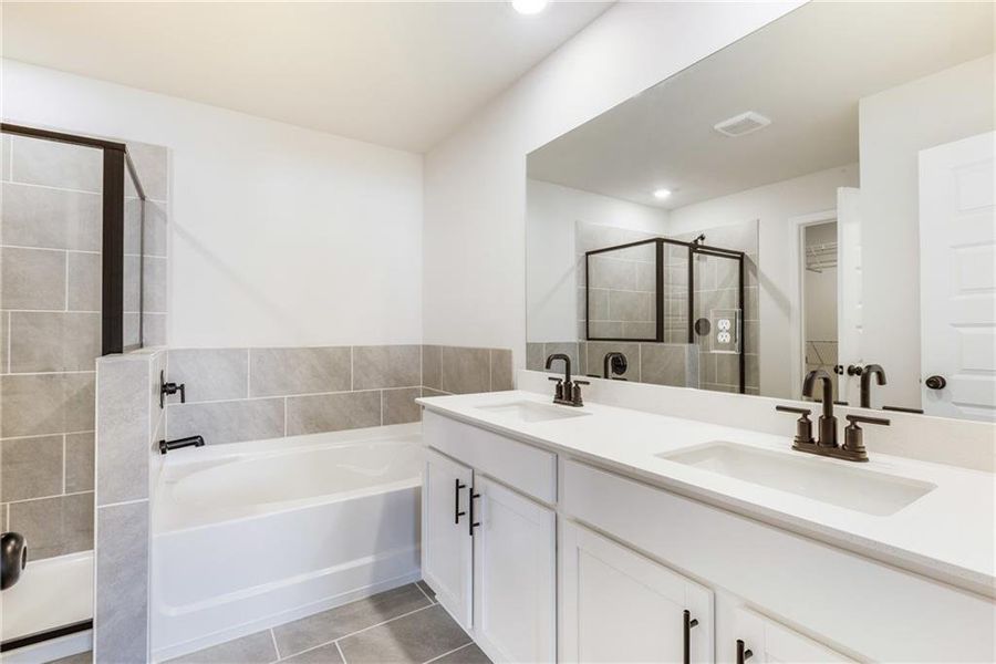 Furnished interior view inside a new home in , Conyers (Image 6).