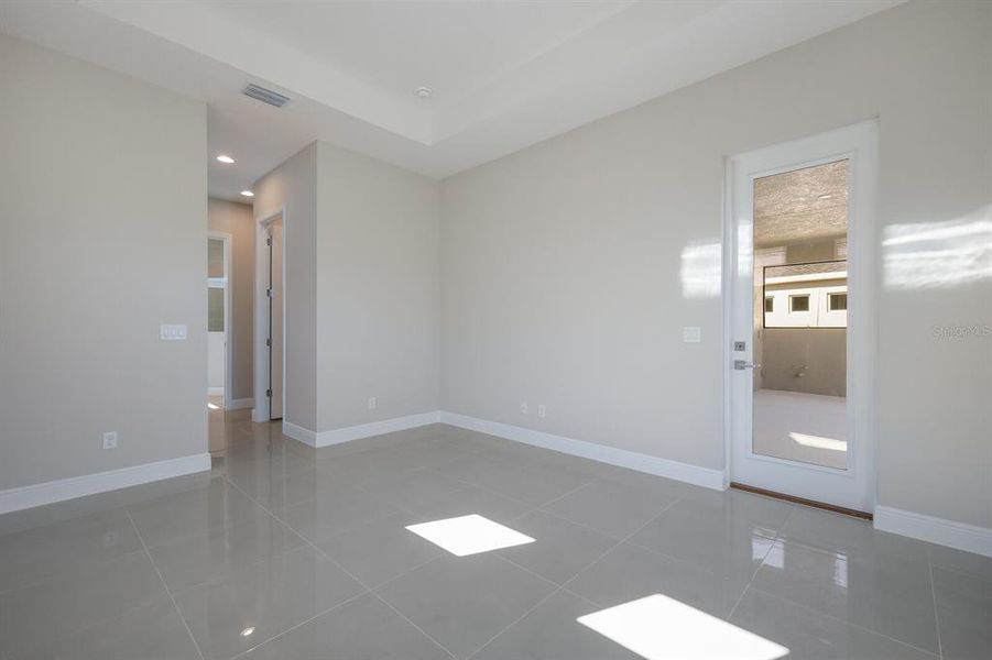 Spacious, unfurnished interior of a new home in The Willows, Parrish (Image 23).