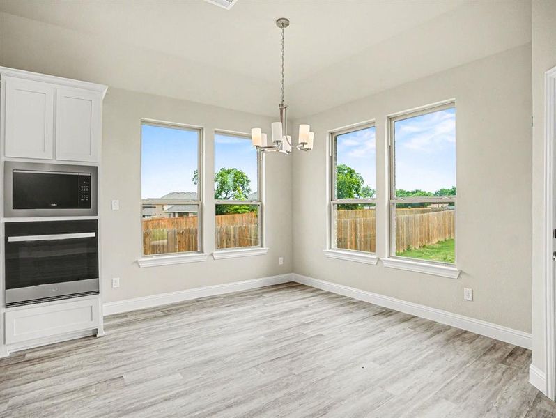 Spacious, unfurnished interior of a new home in Cole Crossing Estates, DeSoto (Image 11).