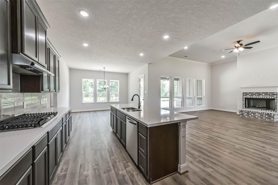 Furnished interior view inside a new home in , Baytown (Image 12).
