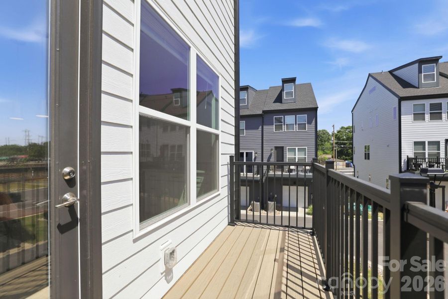 Exterior details and patio area of a home in , Charlotte (Image 4).