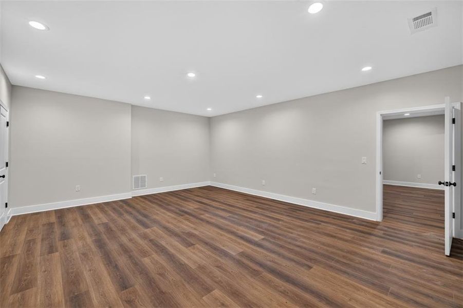 Spacious, unfurnished interior of a new home in , Hoschton (Image 23).