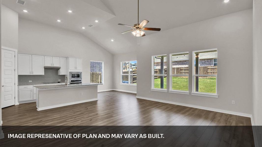 Spacious, unfurnished interior of a new home in Rosenbusch Ranch, Leander (Image 11).