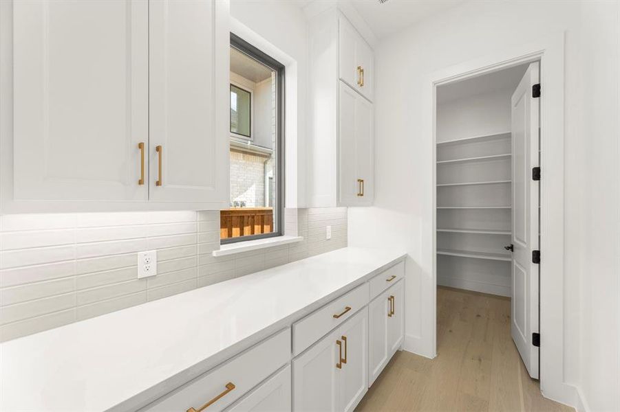 23. 551 Twilight - Kitchen (5) 23. 551 Twilight - Kitchen (5)