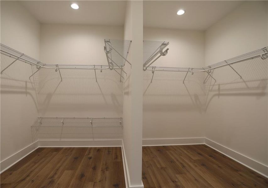 Spacious, unfurnished interior of a new home in , Dawsonville (Image 13).