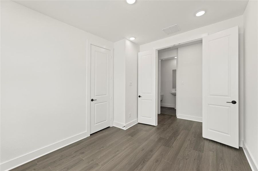 18. 3129 Eddington - Study (2) 18. 3129 Eddington - Study (2)