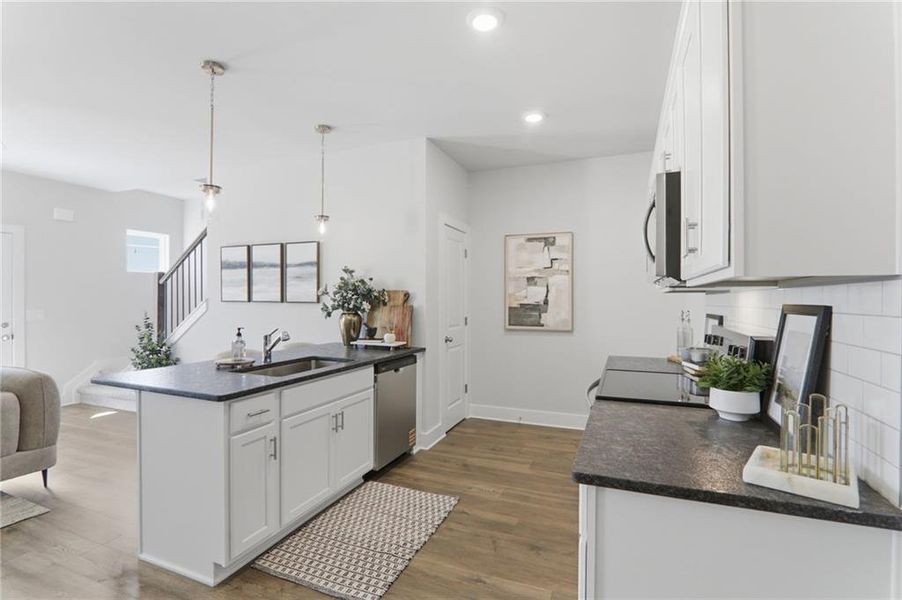 Furnished interior view inside a new home in , Cartersville (Image 7).