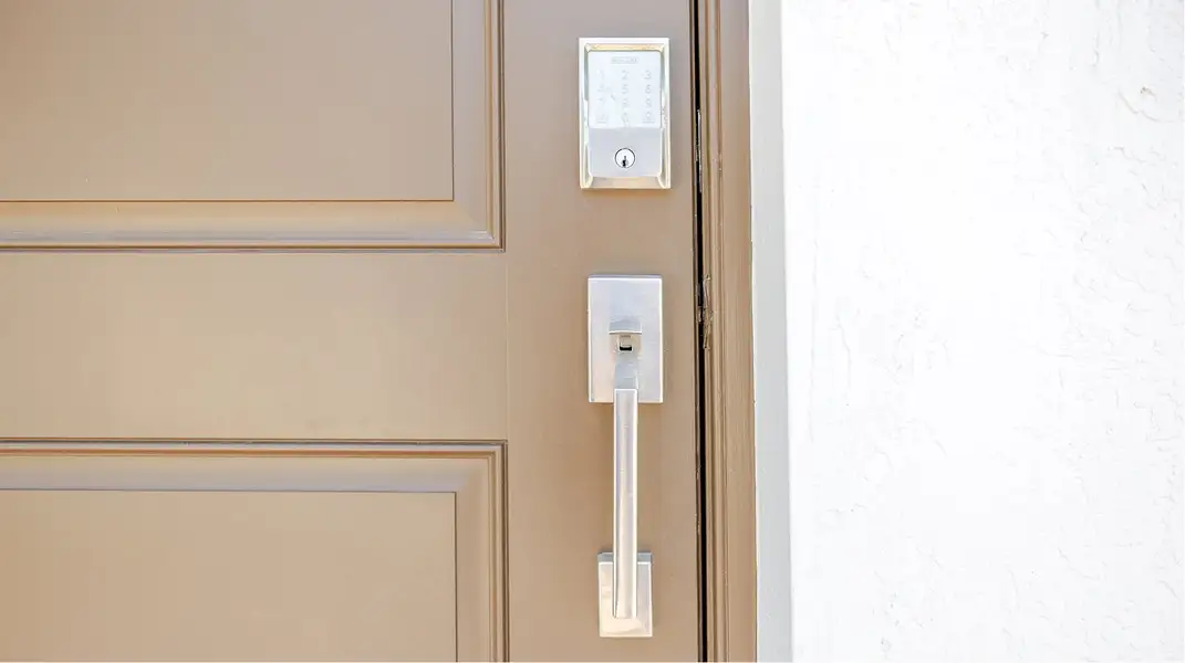 First Time Homebuyer Ei Smart WIFI Deadbolt First Time Homebuyer Ei Smart WIFI Deadbolt