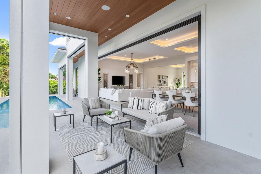 Indoor/Outdoor living Indoor/Outdoor living