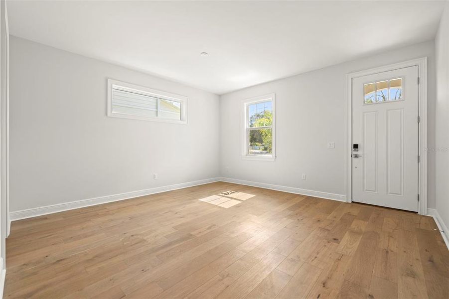 Spacious, unfurnished interior of a new home in , Tampa (Image 32). Spacious, unfurnished interior of a new home in , Tampa (Image 32).