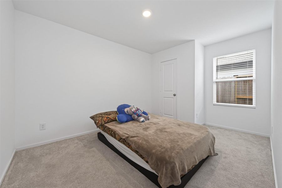 Furnished interior view inside a new home in Indian Springs, Crosby (Image 8).