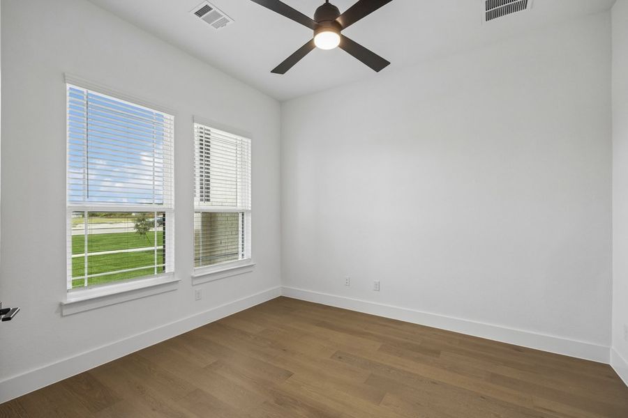 Representative unfurnished interior of a home built from the The Cedarcrest by Lillian Custom Homes in The Arbors Midlothian, Midlothian (Image 19).