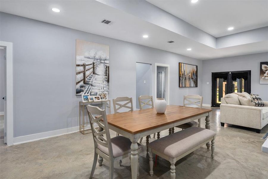 Furnished interior view inside a new home in , Malakoff (Image 24).