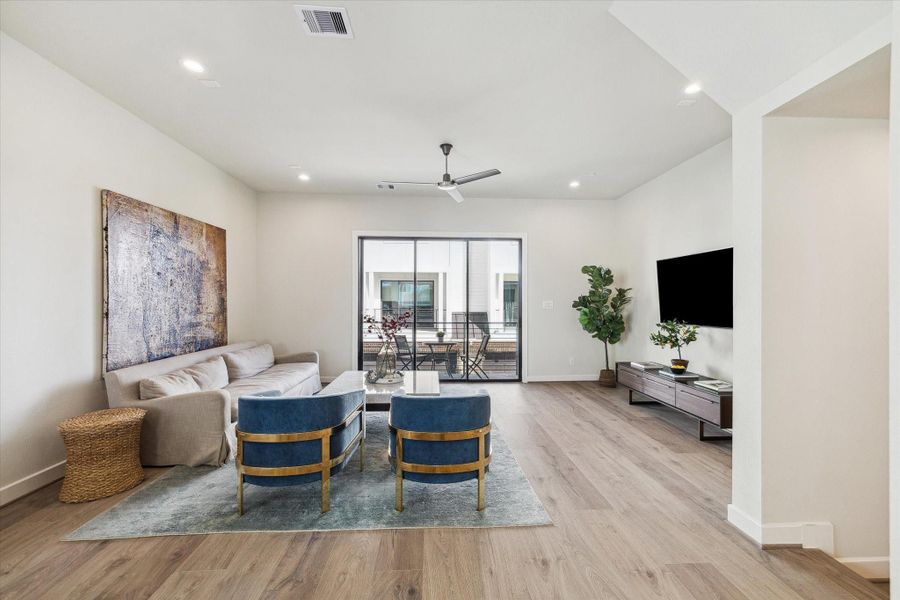 Photos are representative. Layout and selections may vary. Photos are representative. Layout and selections may vary.