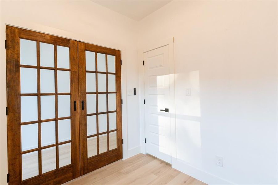 Spacious, unfurnished interior of a new home in , Mabank (Image 15). Spacious, unfurnished interior of a new home in , Mabank (Image 15).