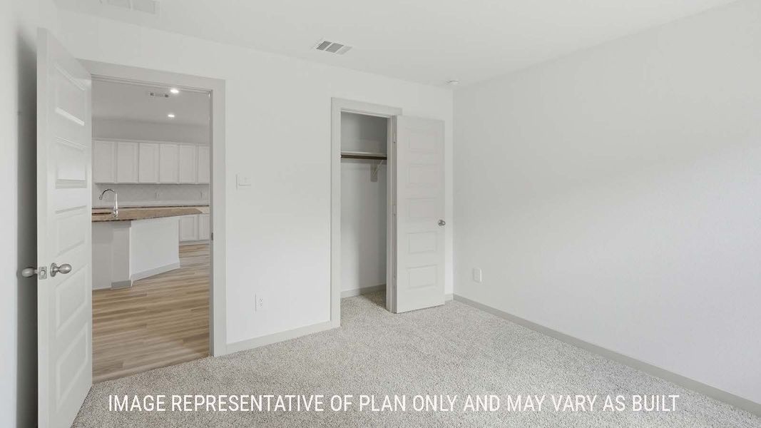 Representative unfurnished interior of a home built from the Kingston by D.R. Horton in China Grove, China (Image 28).