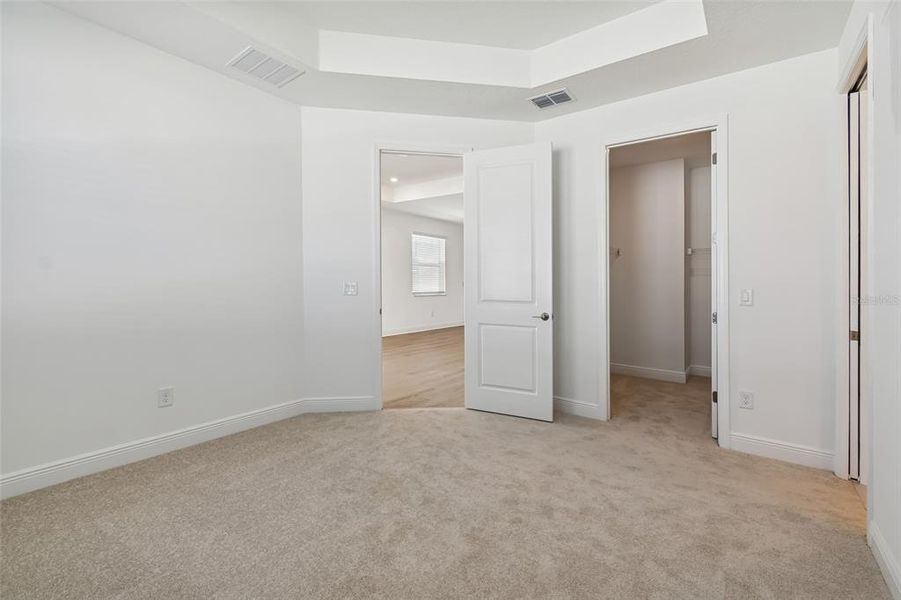Spacious, unfurnished interior of a new home in SeaFlower, Bradenton (Image 13). Spacious, unfurnished interior of a new home in SeaFlower, Bradenton (Image 13).