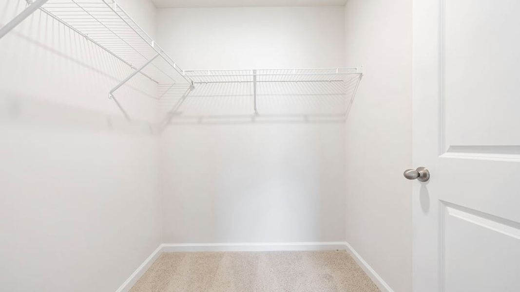 Spacious, unfurnished interior of a new home in Varner Station, Woodruff (Image 23).