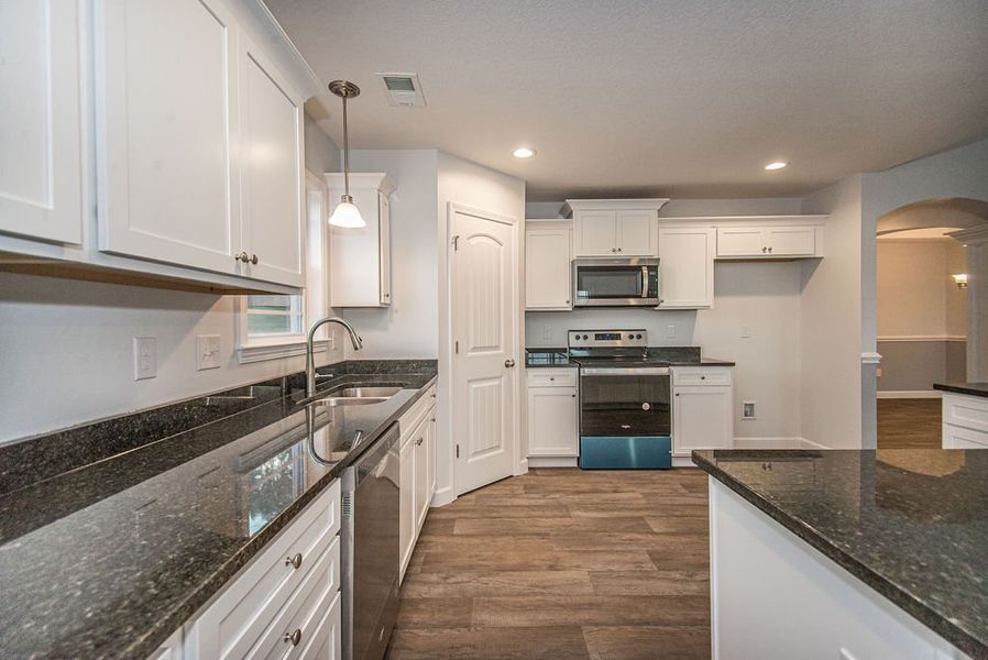 Representative furnished interior of a home built from the Arcadimont by Enchanted Homes in Ballentine Ridge, Lyman (Image 11). Representative furnished interior of a home built from the Arcadimont by Enchanted Homes in Ballentine Ridge, Lyman (Image 11).