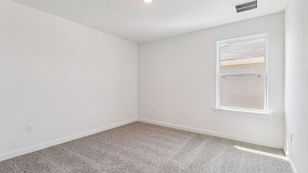 Spacious, unfurnished interior of a new home in Monarch Ranch, Manor (Image 23).