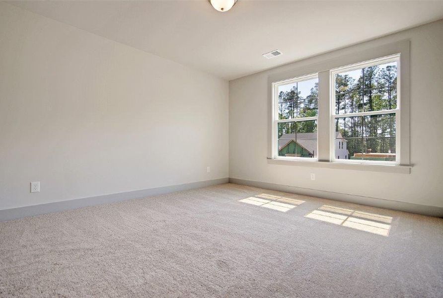 Spacious, unfurnished interior of a new home in Creek Pointe, Moncks Corner (Image 23).