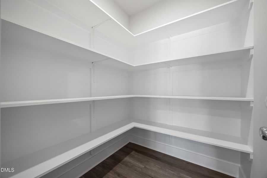 015_AP2-0309 Kitchen - Detail - Medium