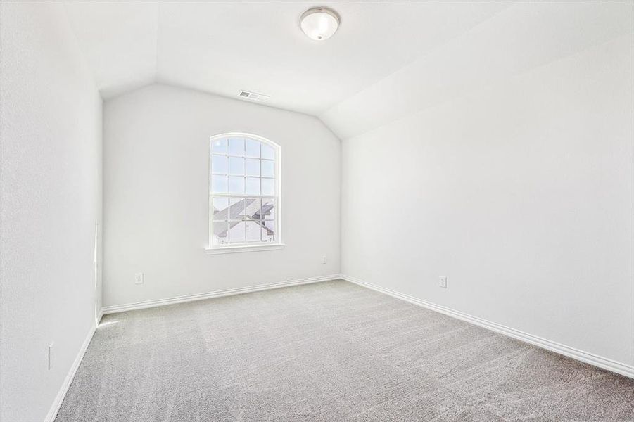 Spacious, unfurnished interior of a new home in , Argyle (Image 31).