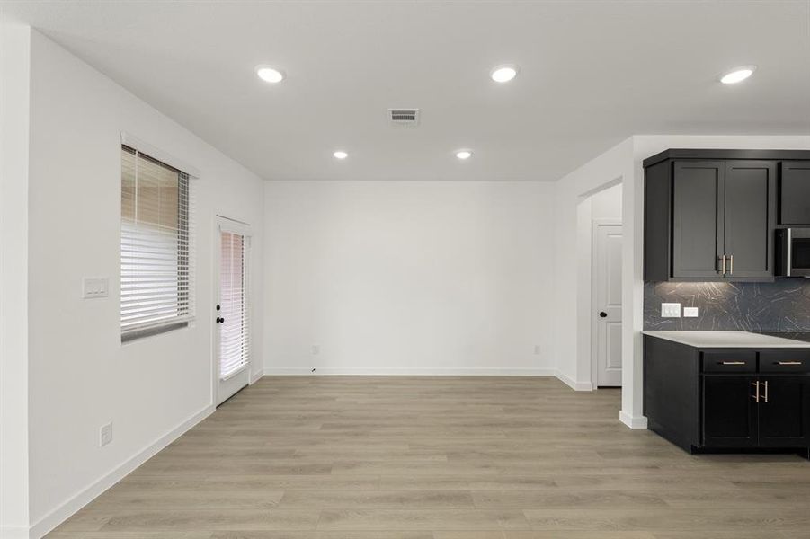 09. 2557 Lost Maples - Dining (2)