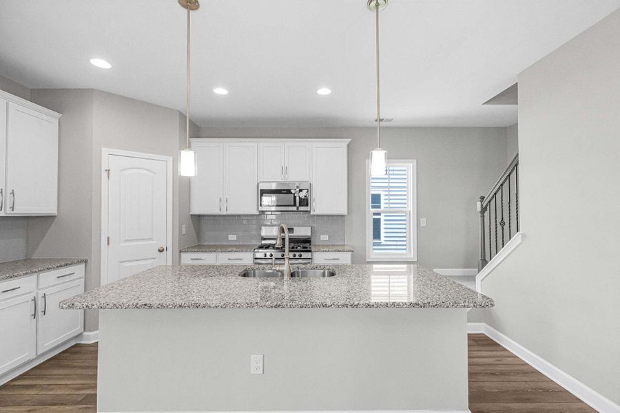 Representative furnished interior of a home built from the Aberdeen by Caviness & Cates Communities in Bartlett Manor, Youngsville (Image 154).