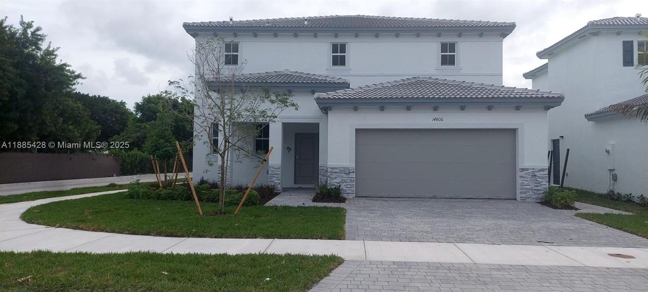 Image 13 of a home in .