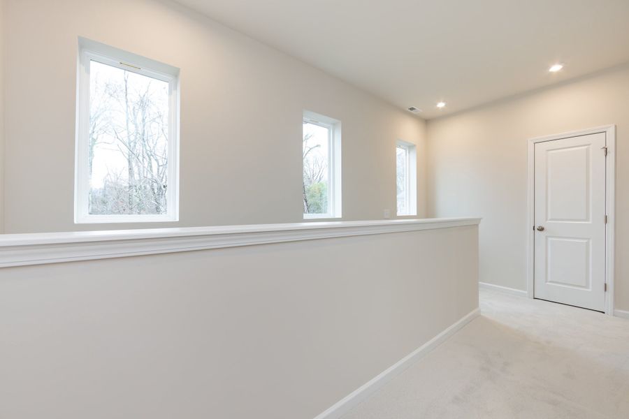 Spacious, unfurnished interior of a new home in Fifteen 15 Cannon, Charlotte (Image 16).