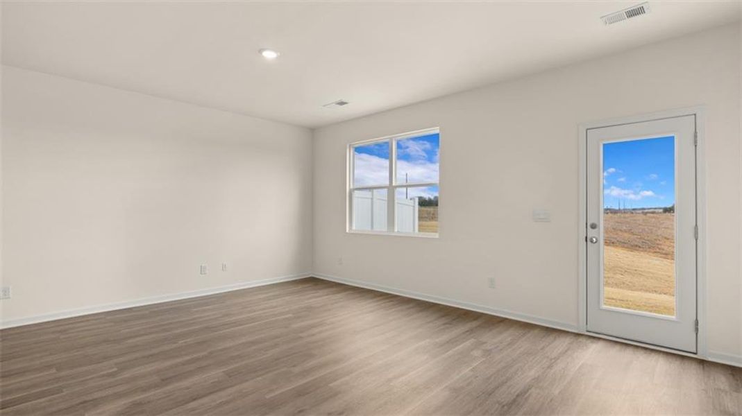 Spacious, unfurnished interior of a new home in The Gables at Agricultural Village, Perry (Image 12).