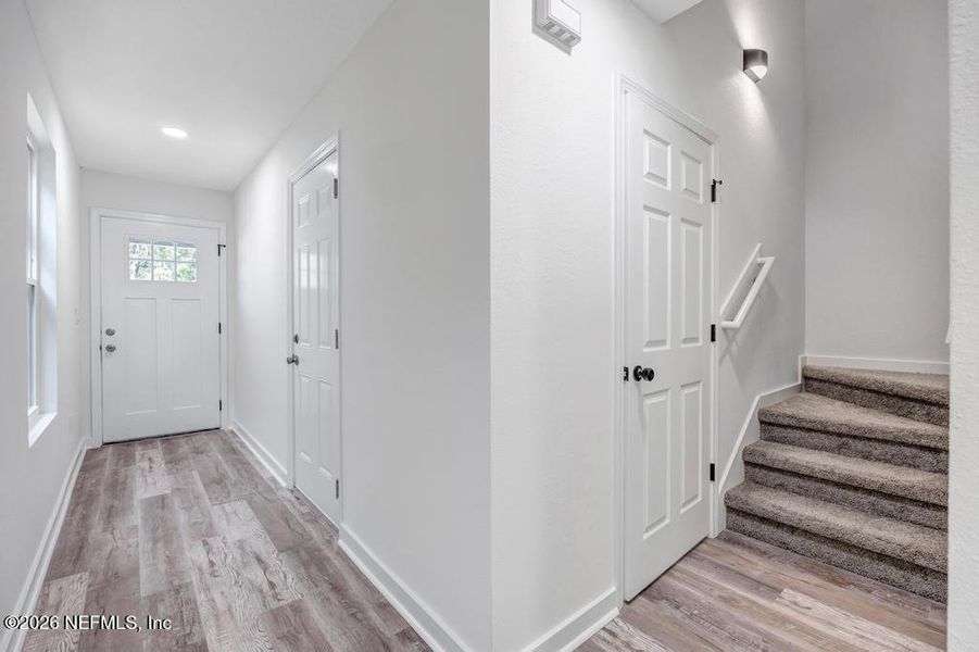 Spacious, unfurnished interior of a new home in , Jacksonville (Image 25). Spacious, unfurnished interior of a new home in , Jacksonville (Image 25).