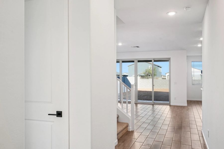 Representative images and renderings are for illustrative purposes. Actual structural options and design finishes of home may vary. Representative images and renderings are for illustrative purposes. Actual structural options and design finishes of home may vary.