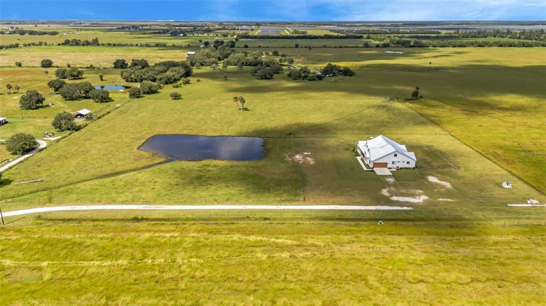 Image 86 of a home in .