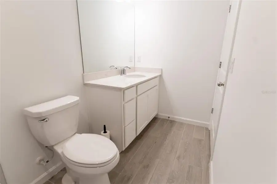 Furnished interior view inside a new home in , Ocala (Image 7).