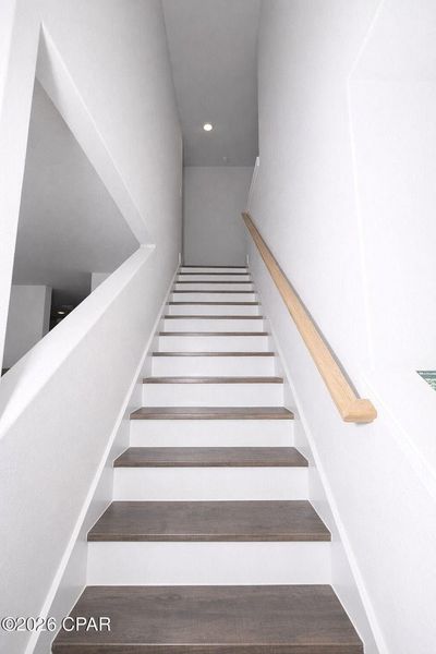 Spacious, unfurnished interior of a new home in Fox Glenn, Panama City (Image 15). Spacious, unfurnished interior of a new home in Fox Glenn, Panama City (Image 15).