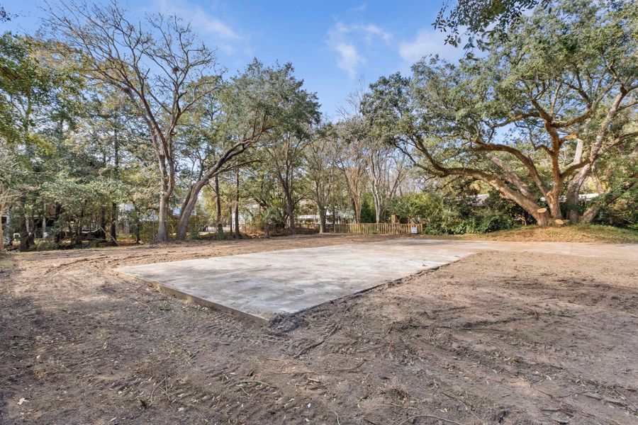 Site preparation for new homesites in , Mount Pleasant (Image 16).