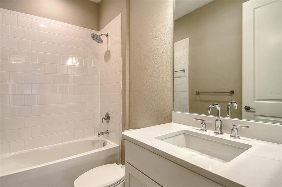 Image 33 of a home in .