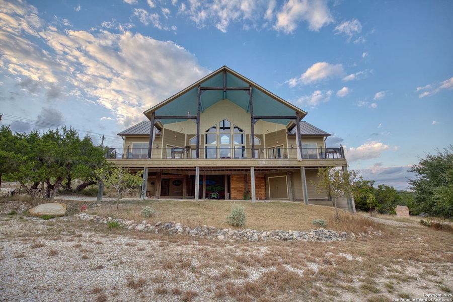 Image 33 of a home in .