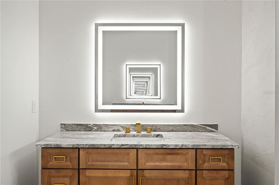 Close-up of interior finishes inside a home in , North Port (Image 41). Close-up of interior finishes inside a home in , North Port (Image 41).