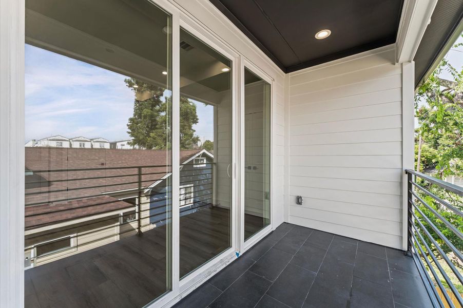 Exterior details and patio area of a home in , Houston (Image 4). Exterior details and patio area of a home in , Houston (Image 4).