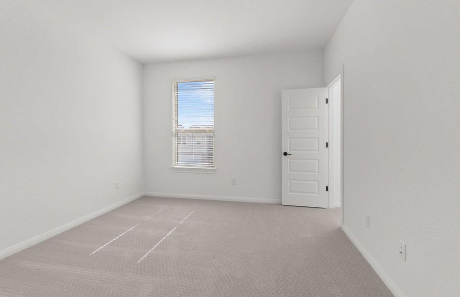 Spacious, unfurnished interior of a new home in Whitestone Preserve, Cedar Park (Image 19).